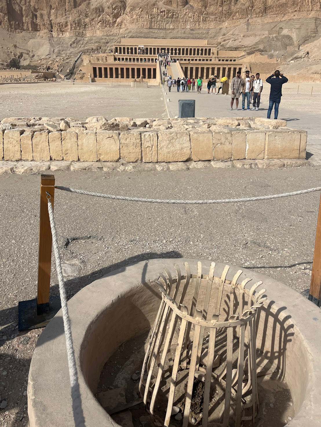 luxor queen tomb sap