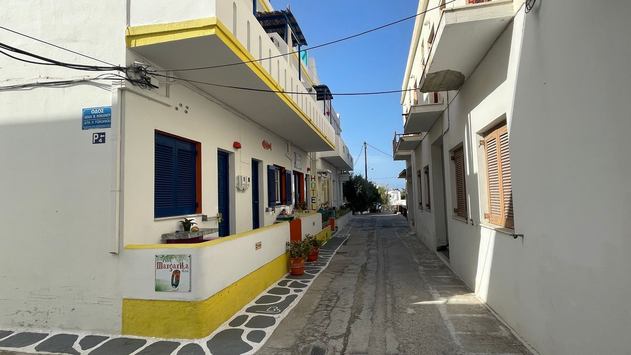 paros airbnb