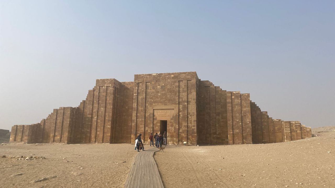 saqqara temple