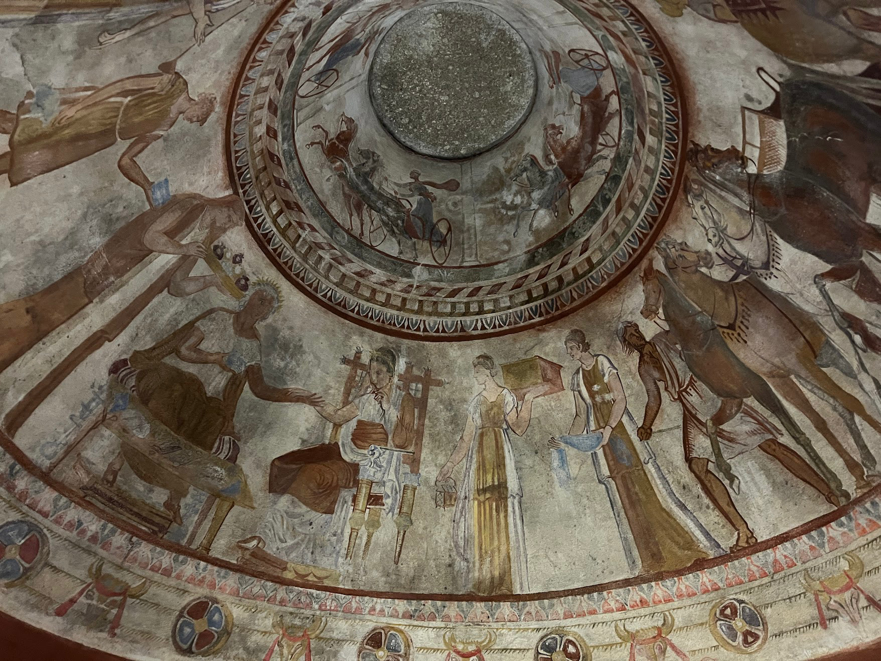 thracian king tomb dome