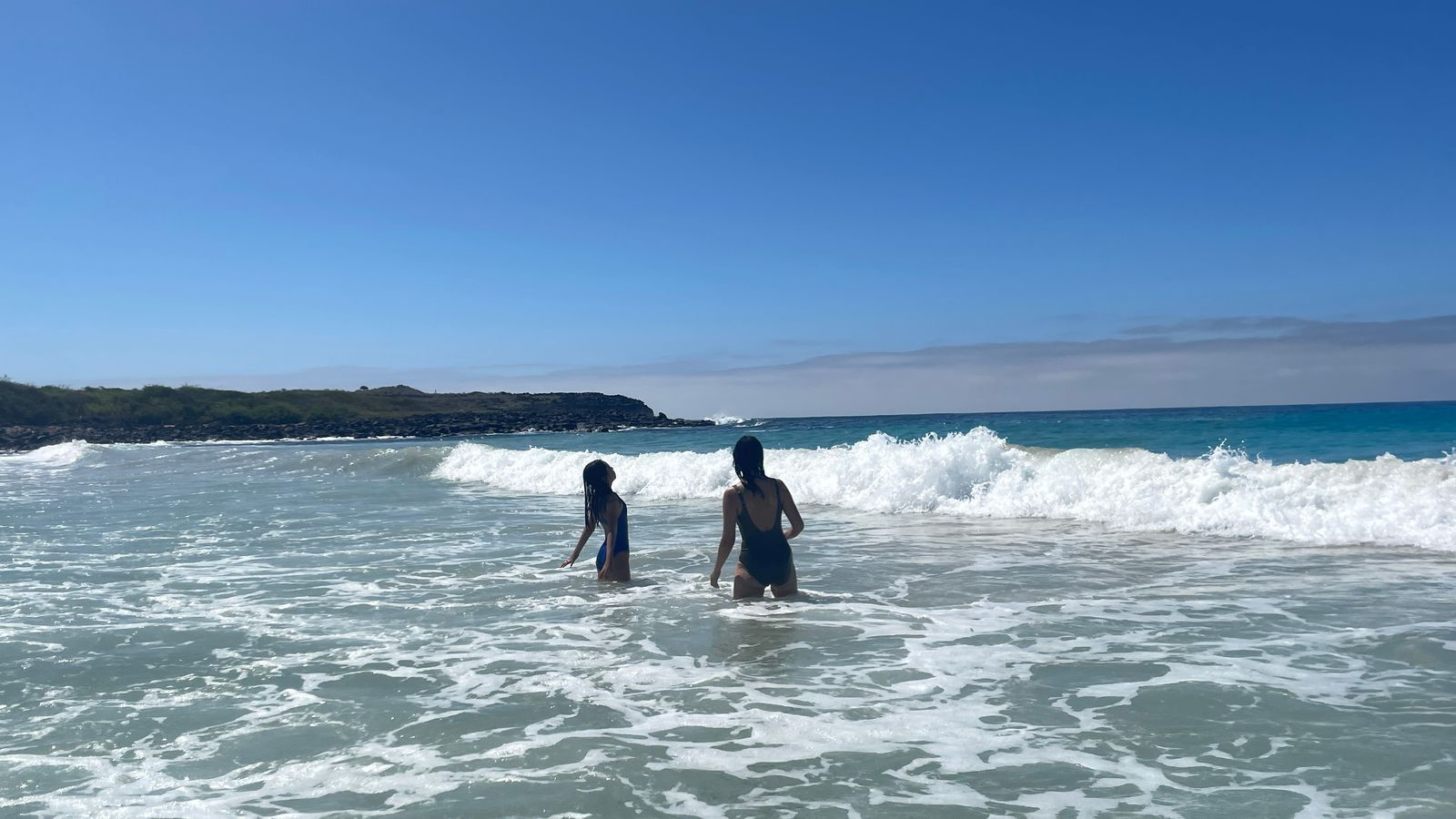 san cristobal chino beach play