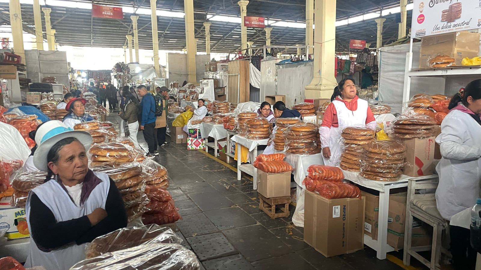 cusco market bread