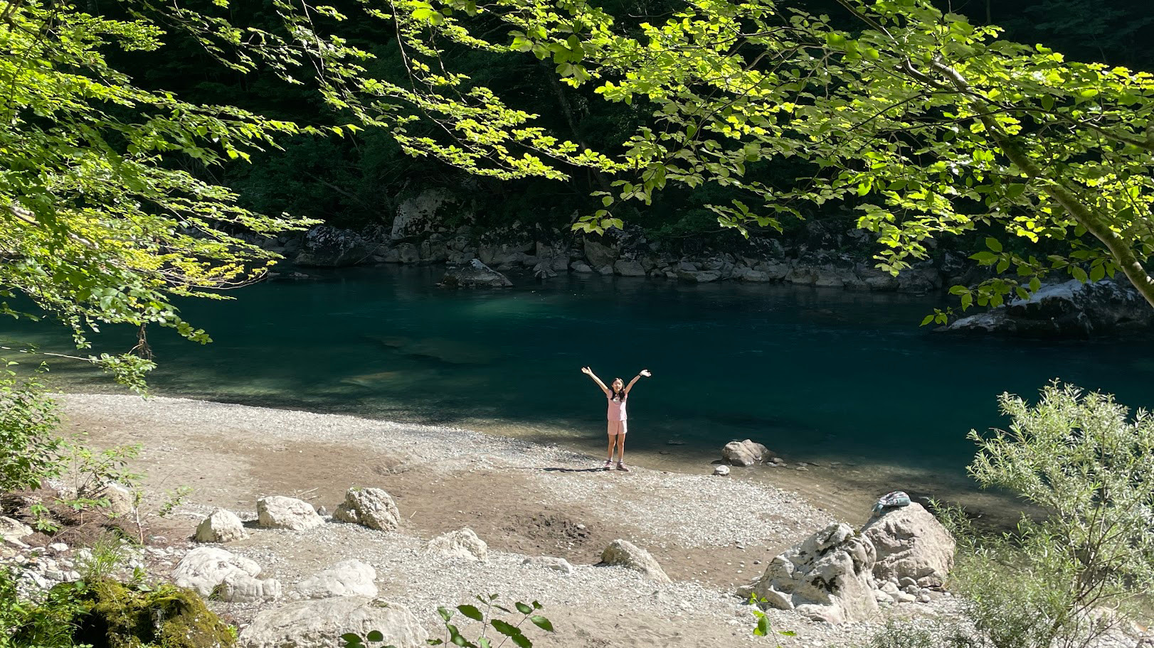 montenegro camp river and yan