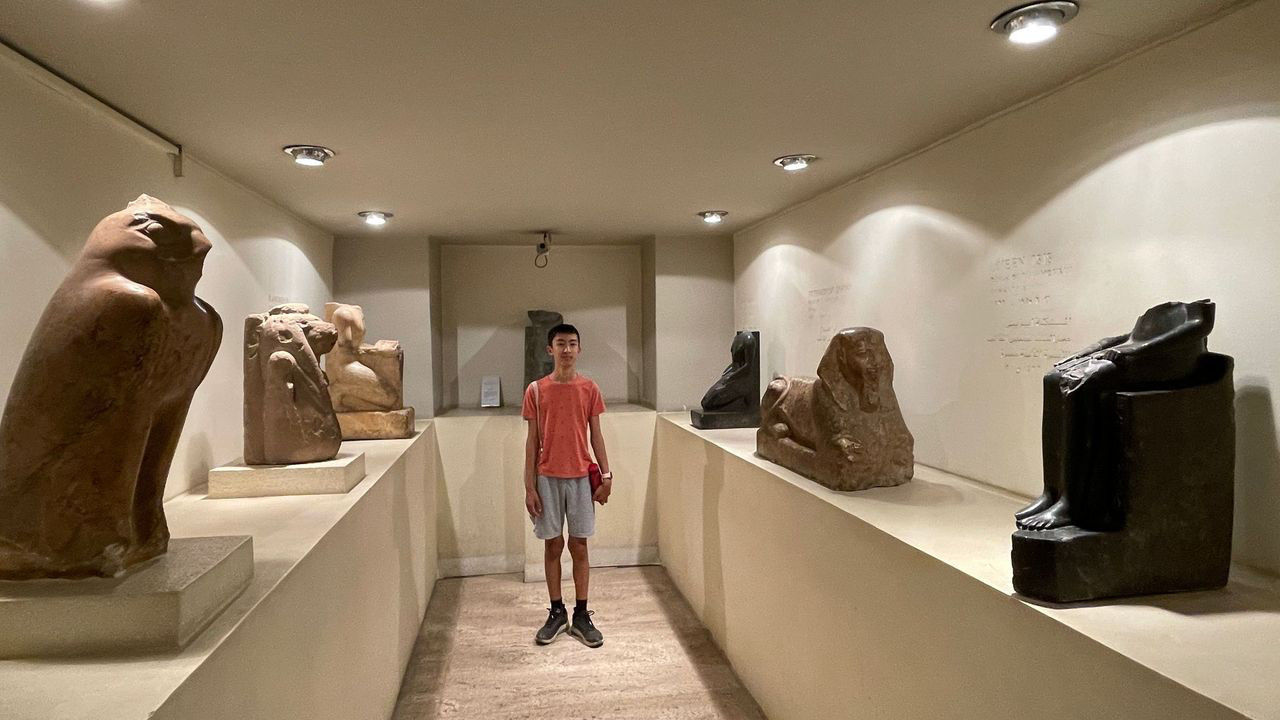 luxor temple museum leo