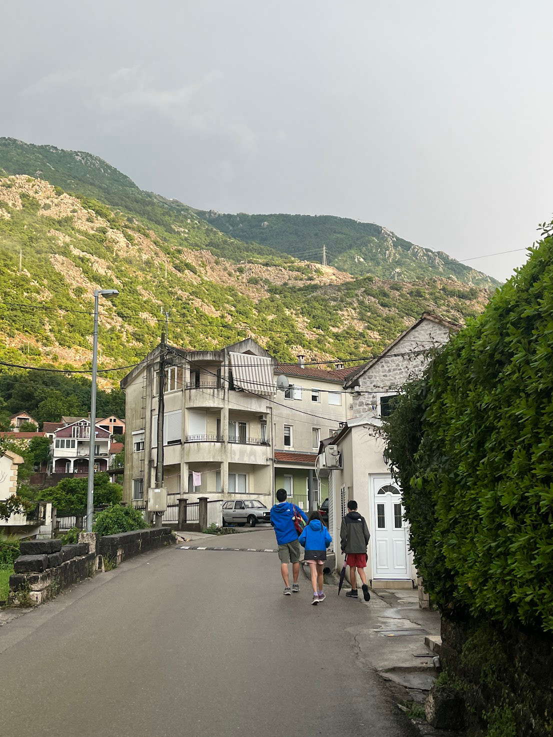 kotor fist day shopping