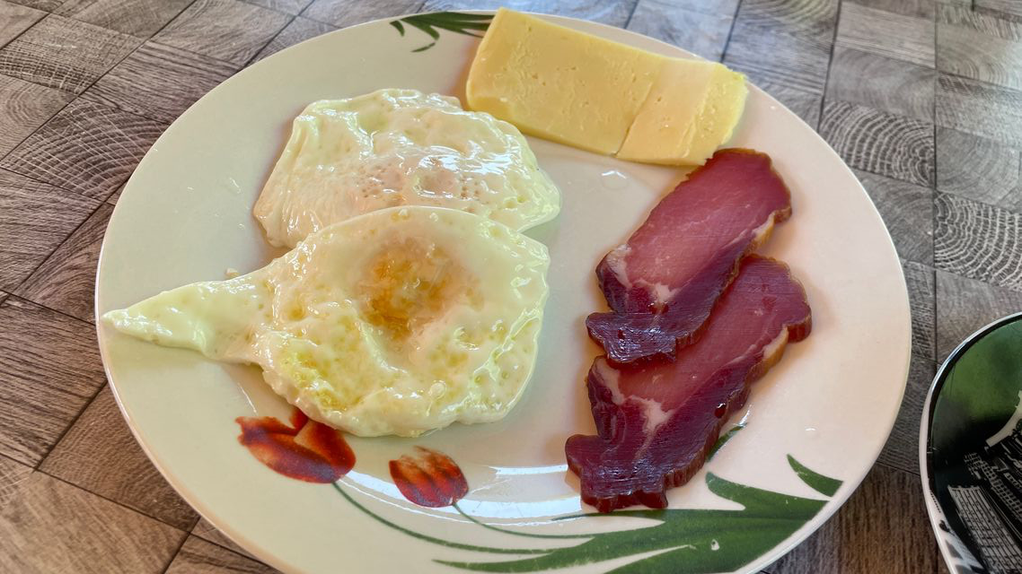 montenegrao camping egg