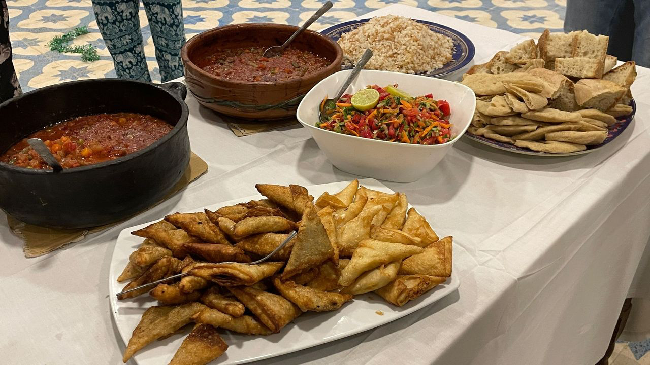 luxor thanksgiving food