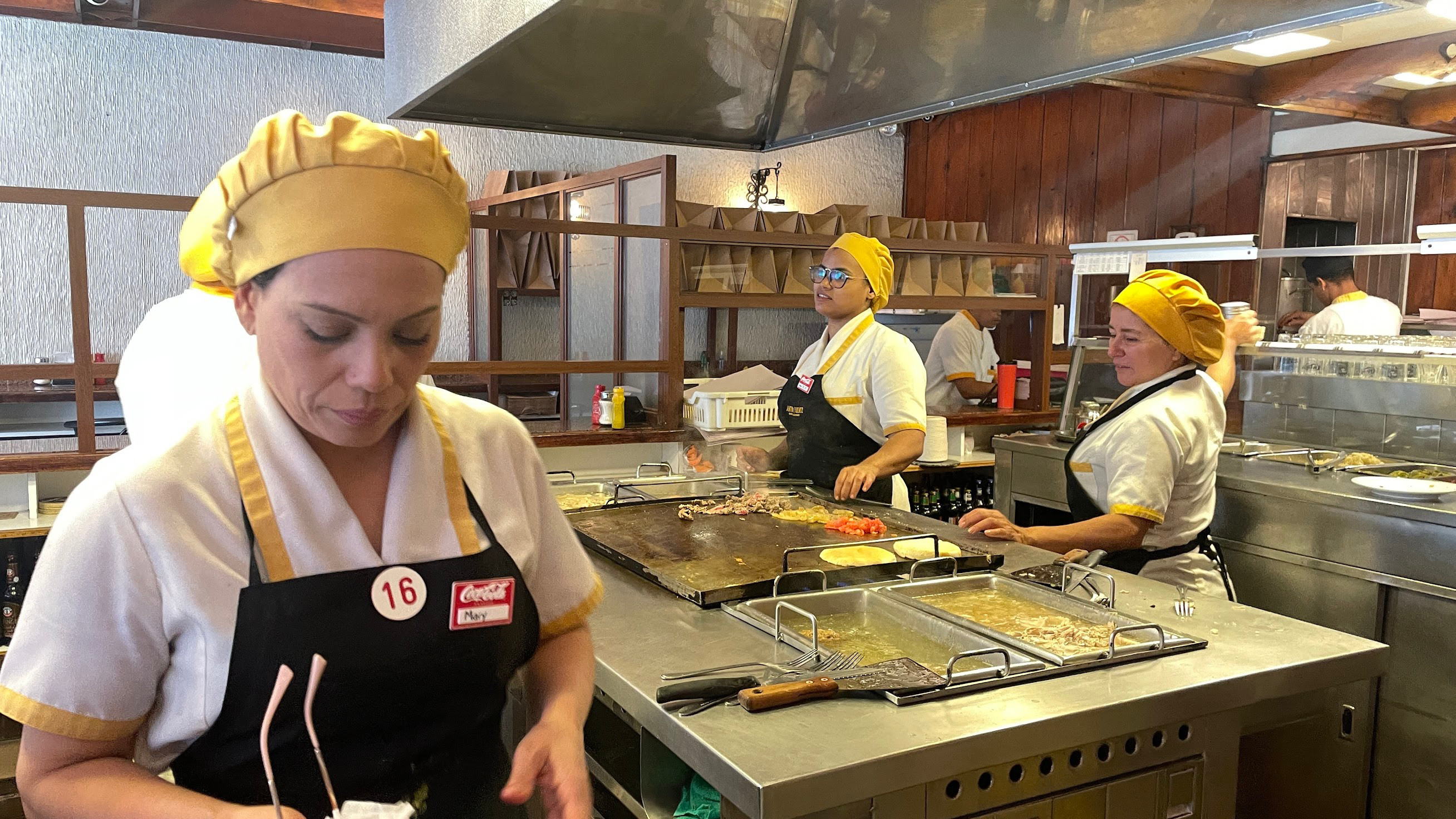 santiago diner grill