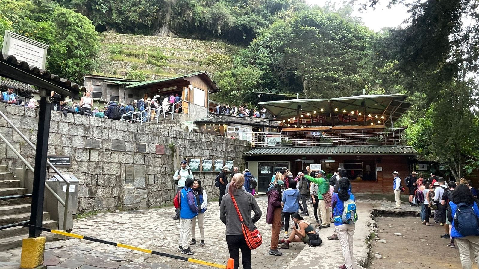 machu picchu enter