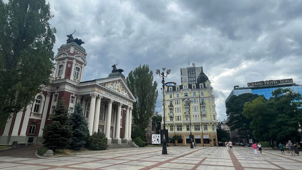 sofia opera house square