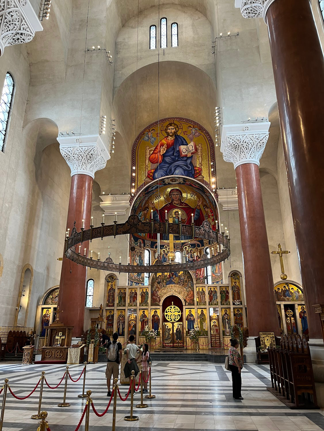belgrade st mark interiro