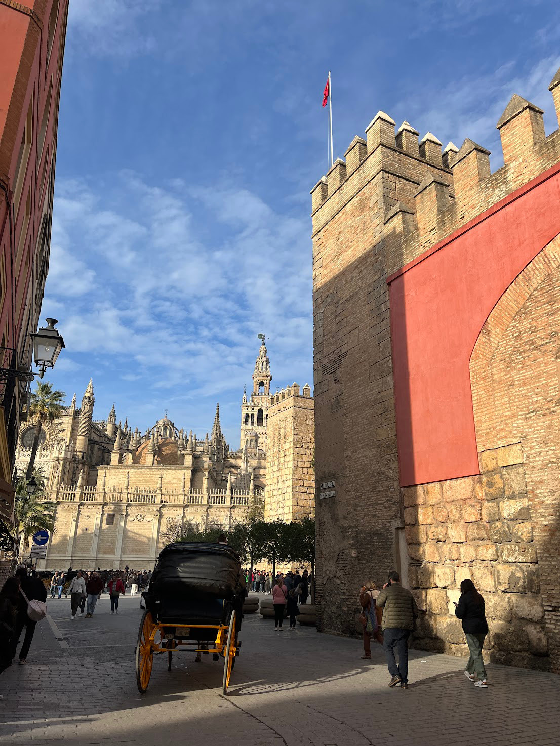 sevilla archivo triangle