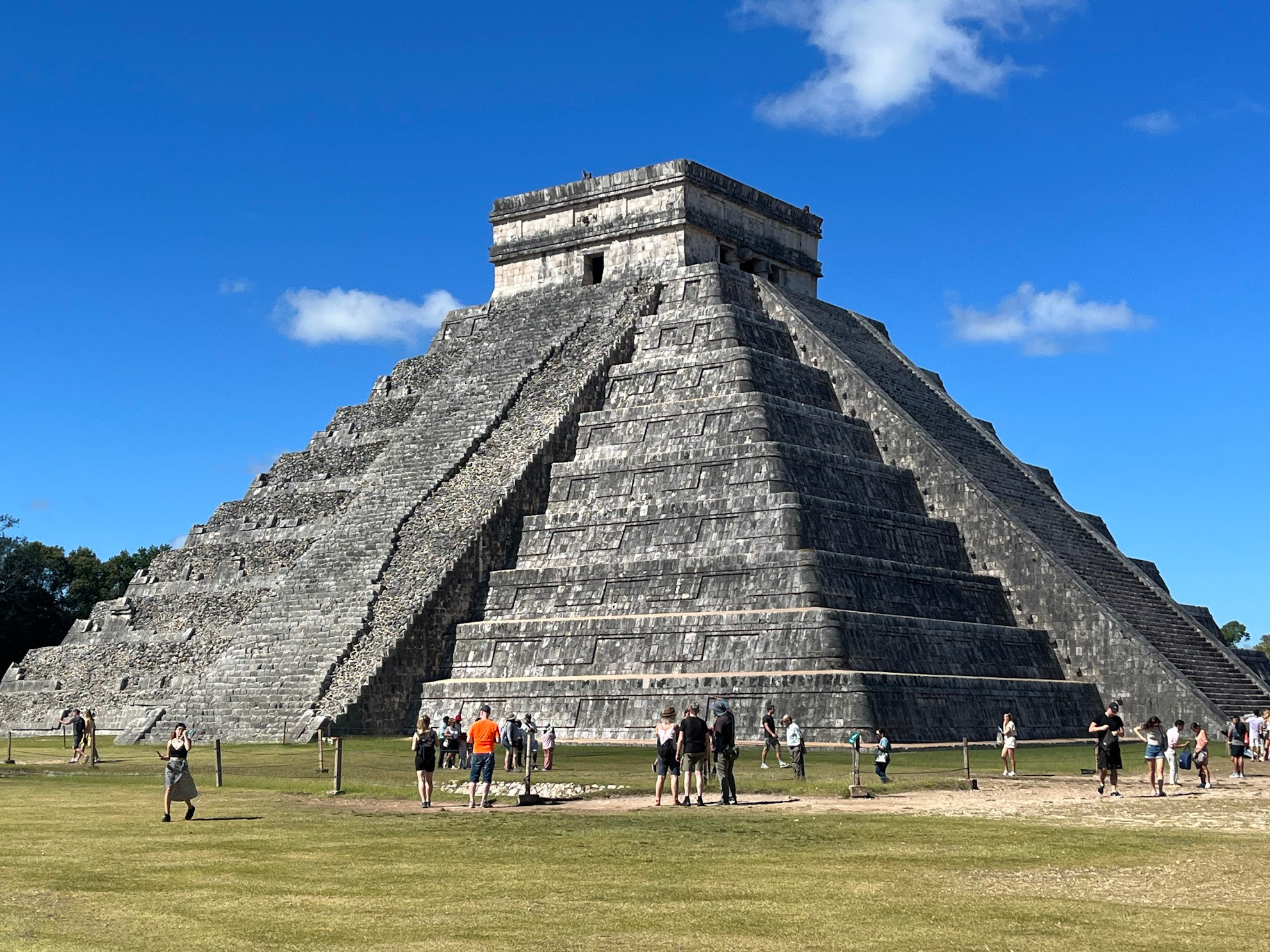 chichen itza pyramid