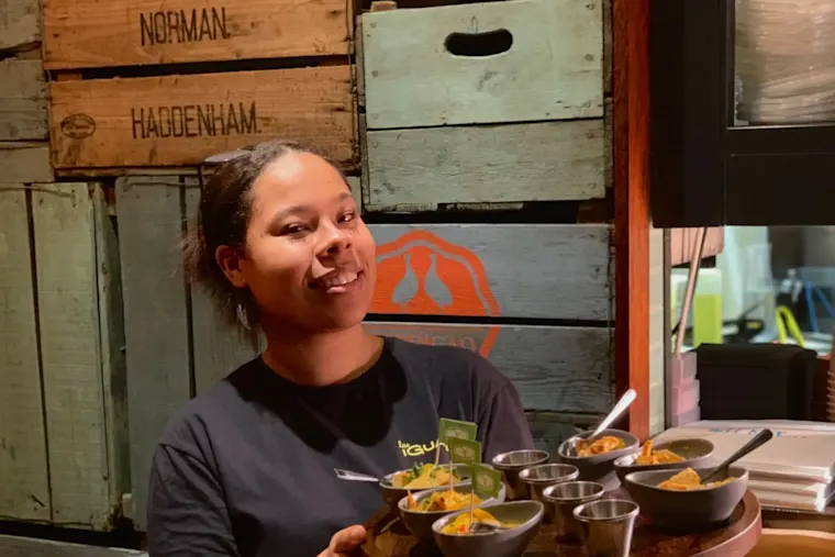 Las Iguanas Server