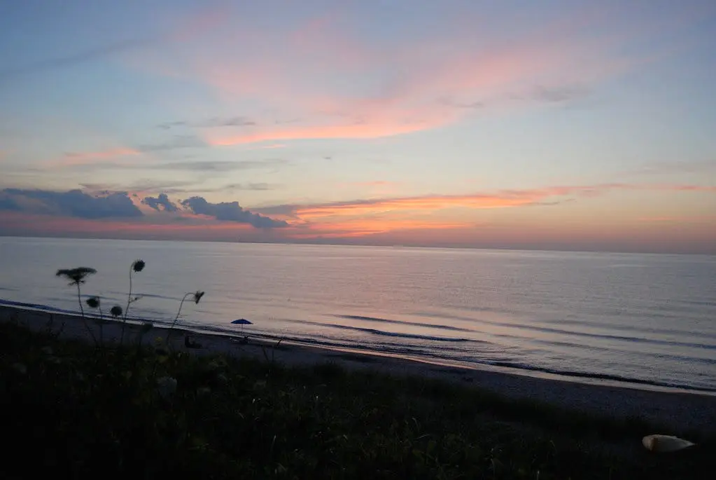 Chicago to Detroit Road Trip Section Image