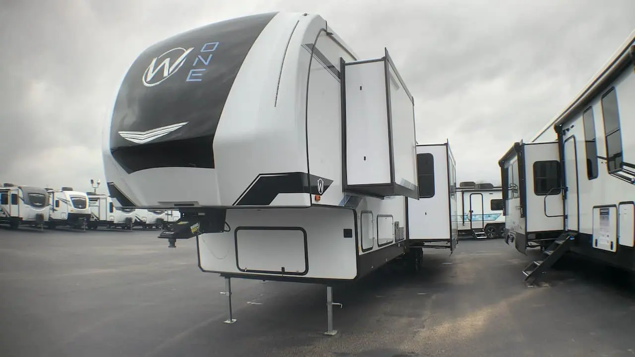 Forest River RV Wildcat ONE Fifth Wheel