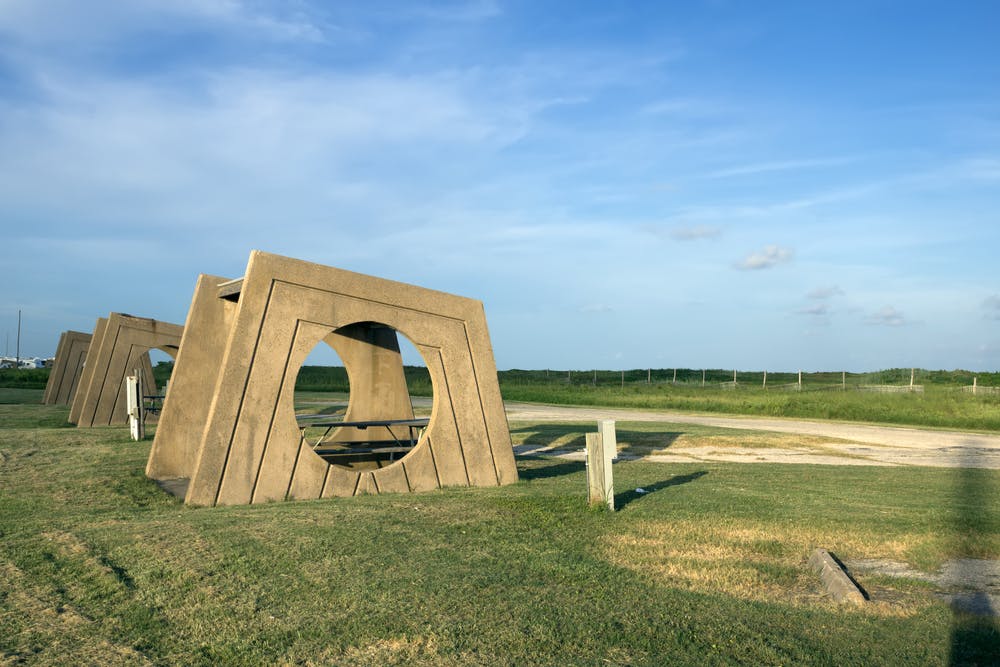 are dogs allowed at galveston state park