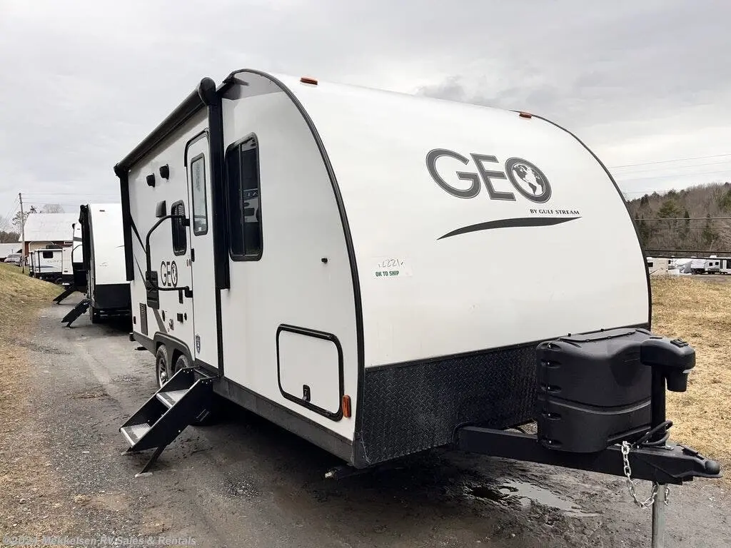 GEO Signature Series Travel Trailer