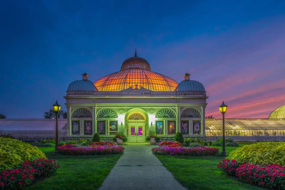 Boston to Niagara Falls Road Trip Section Image