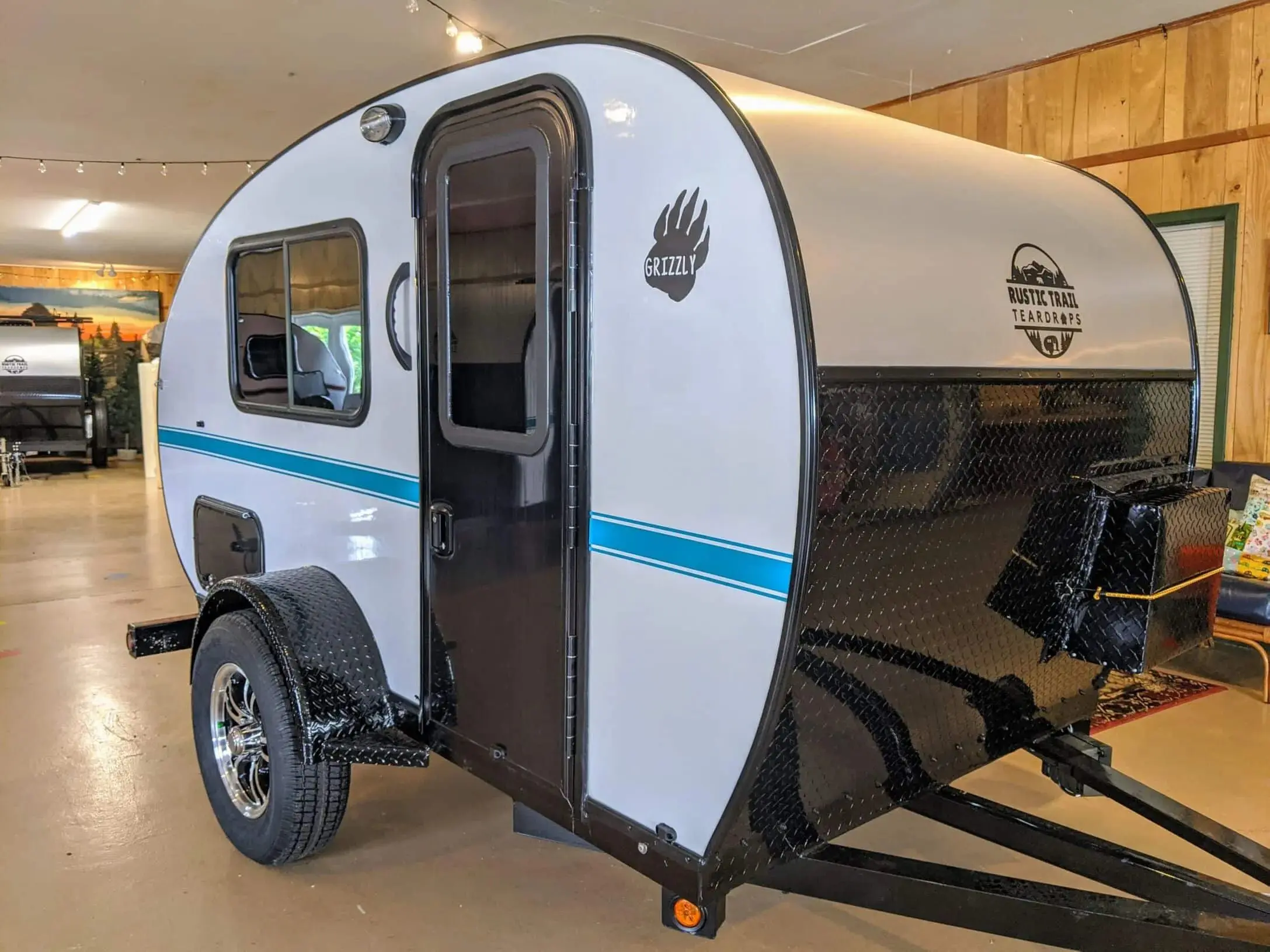 Rustic Trail Rustic Trail Travel Trailer