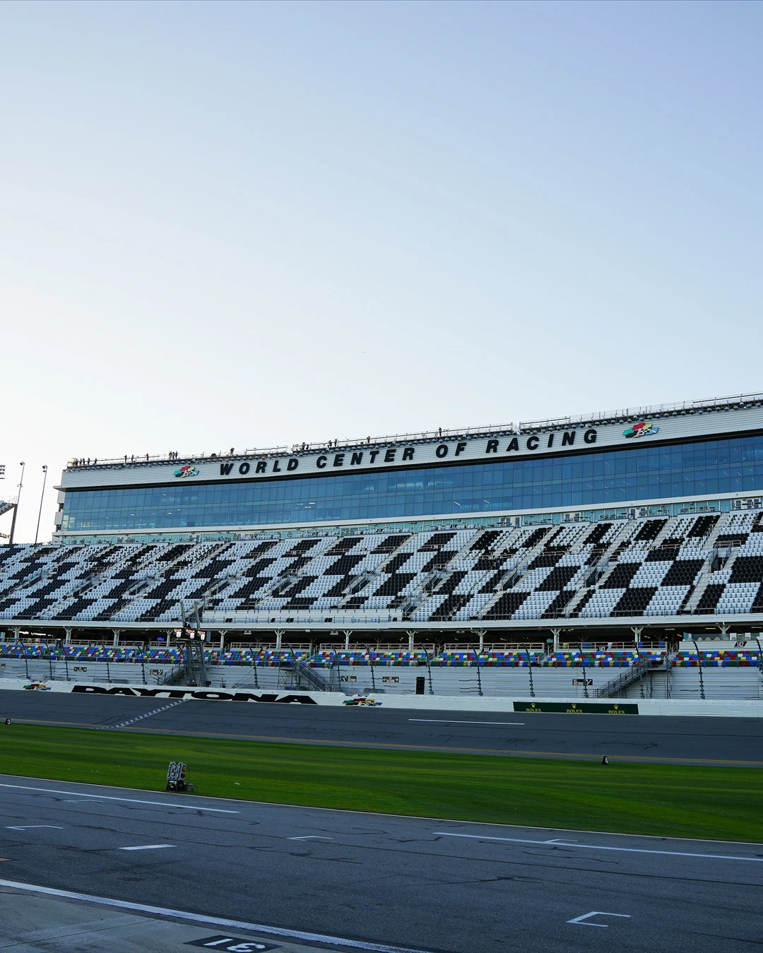 All You Need to Know About RV Camping at the Daytona 500 - Spot2Nite, image size:1080x1349