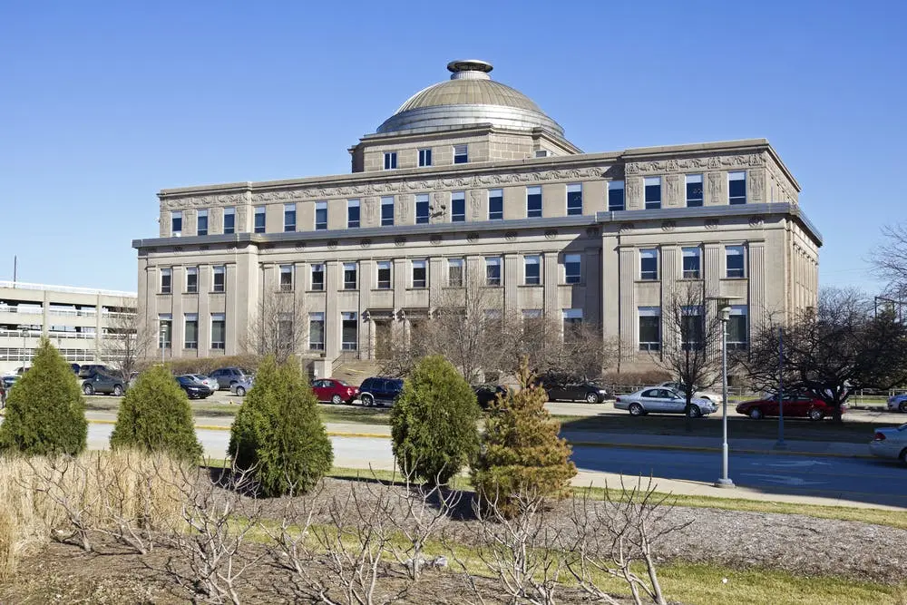 Chicago to Niagara Falls Road Trip Section Image