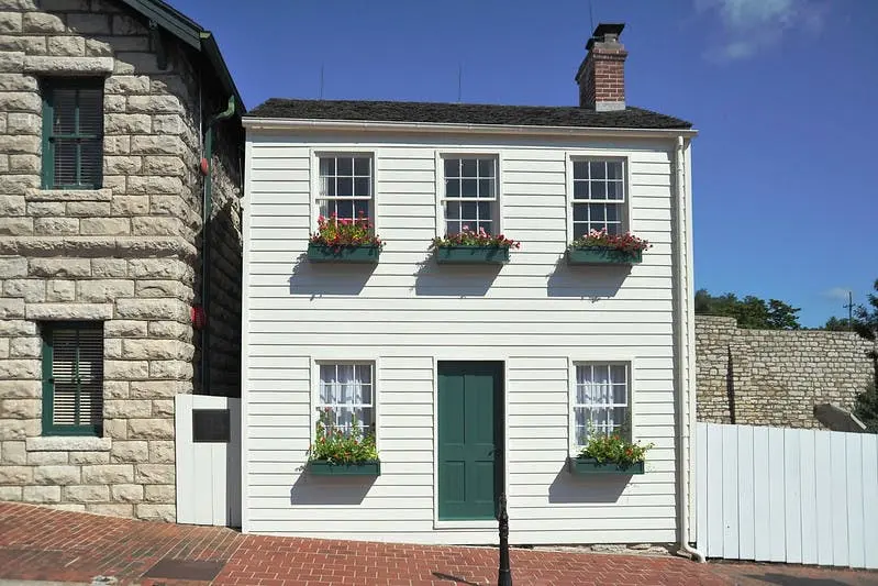 Chicago to Omaha Road Trip Section Image