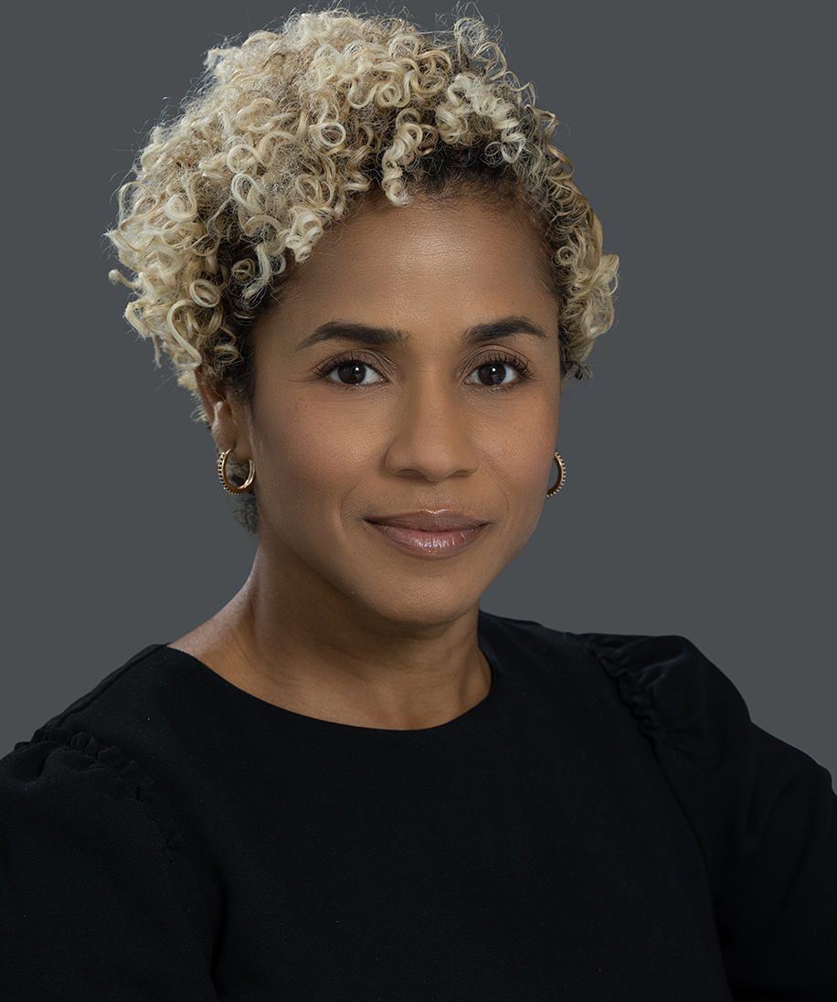 Adina Ezekiel, Attorney, Litigation Department | Paul Hastings LLP