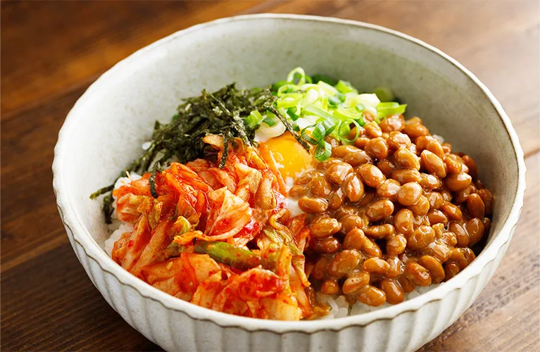 納豆キムチ丼