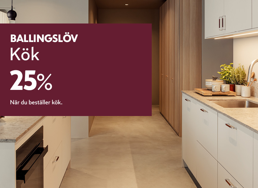  Ballingslöv‑annons med text om 25% rabatt på kök, placerad över ett modernt kök i ljusa trä- och naturtoner.