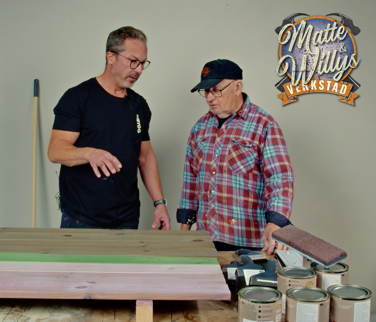 Hur förlänger man livslängden på tralldäcket? I det senaste avsnittet av K-Bygg TV guidar Matte & Willy oss i projektet att underhålla ett trall, så den håller sig fräscht längre. 