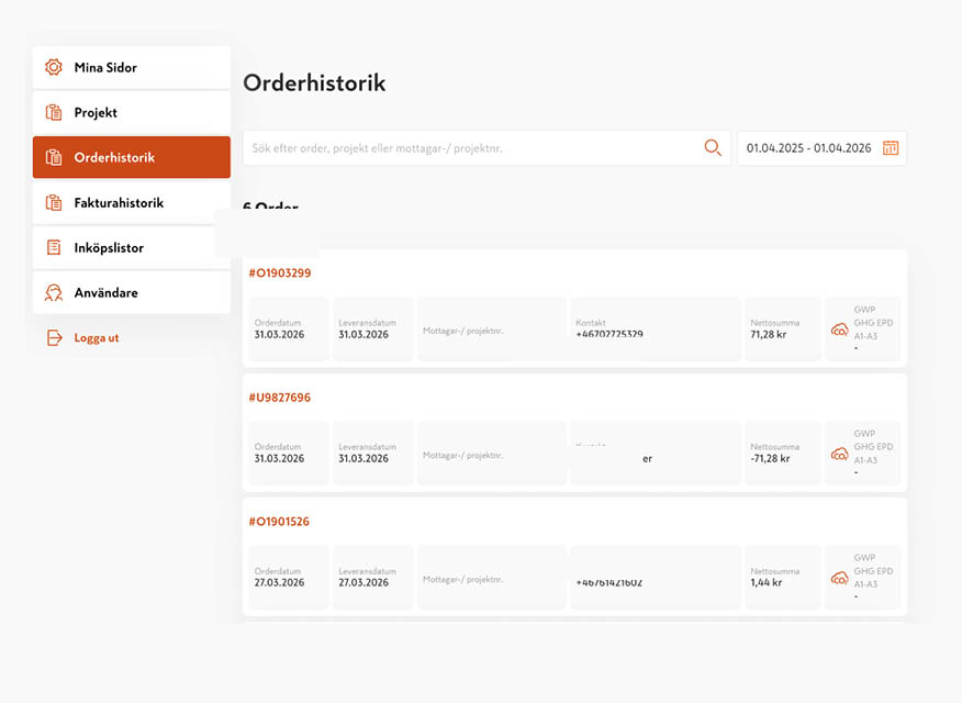 Skärmbild av ett webbgränssnitt som visar Orderhistorik. Till vänster finns en navigationsmeny med val som projekt, orderhistorik och användare. I huvudytan listas flera ordrar i tabellform med ordernummer, datum, kund/projekt, status, belopp och åtgärdsikoner. Designen är ljus med orange markeringar.