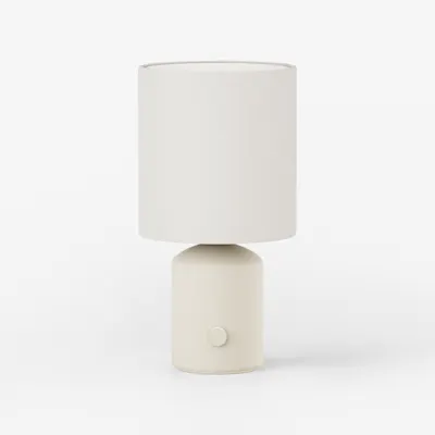 18.25" / Ivory