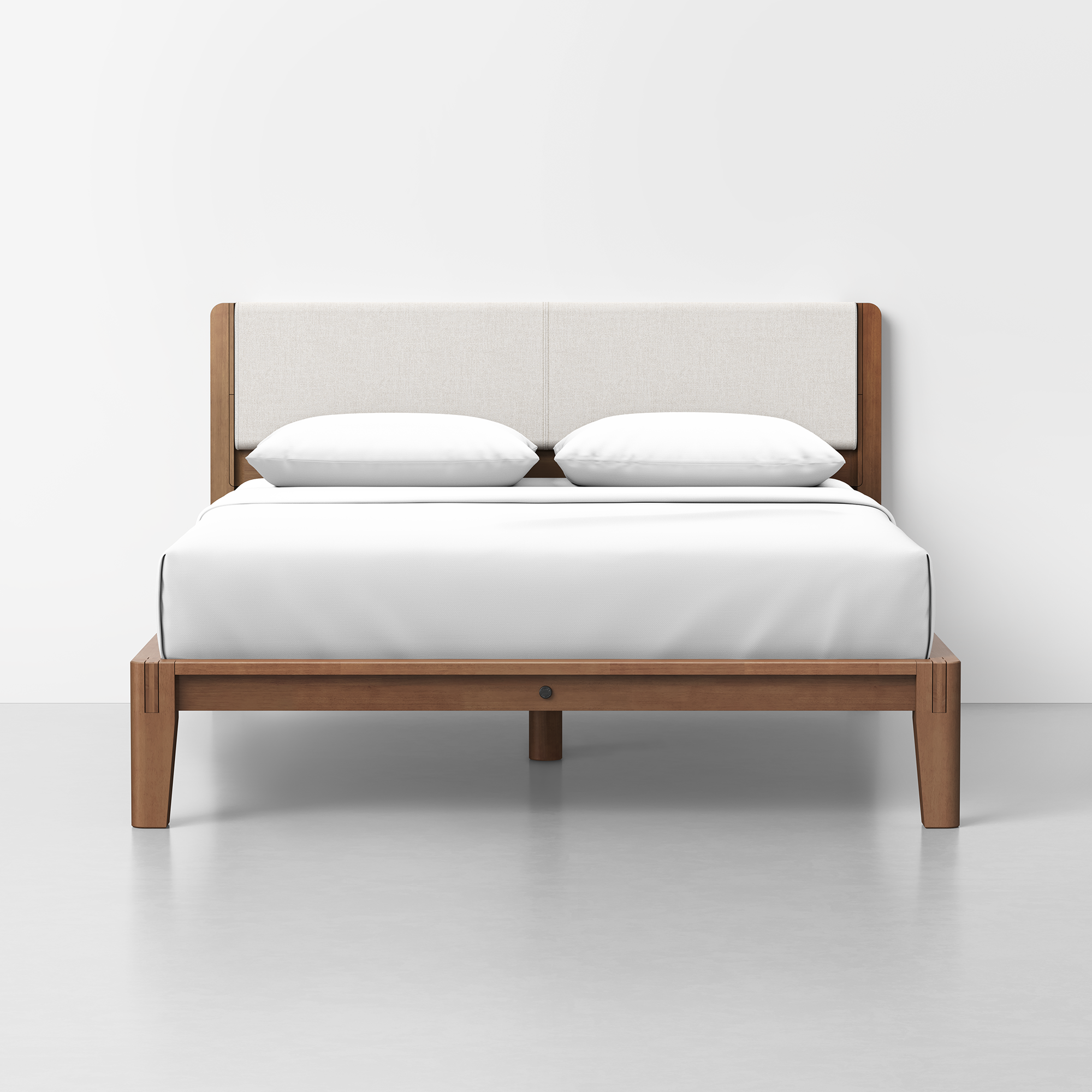 Queen / Alabaster / Walnut