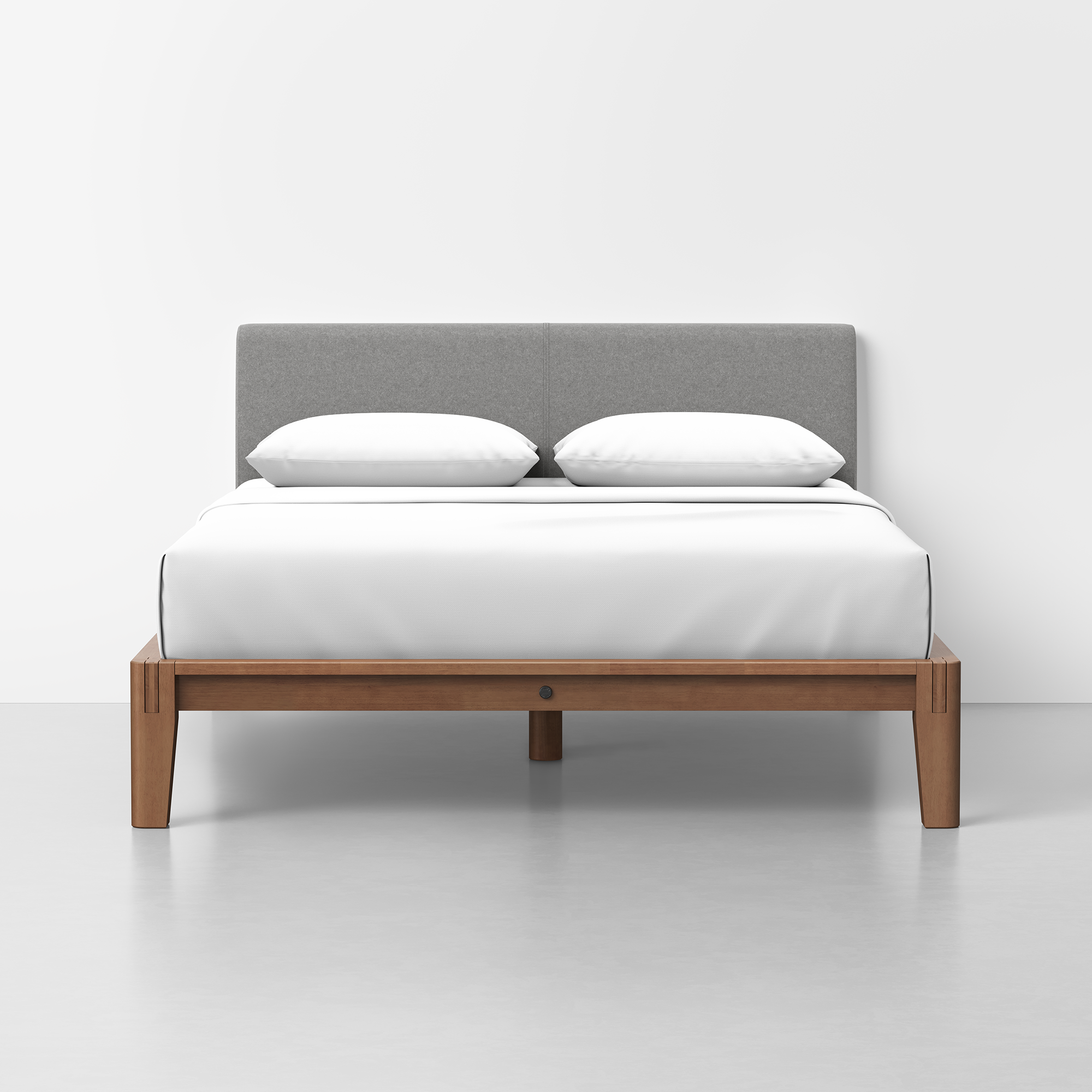 Queen / Heathered Grey / Walnut
