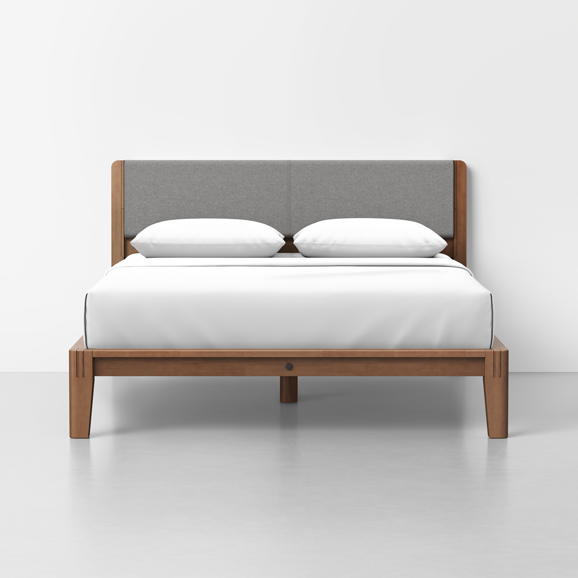 Queen / Heathered Grey / Walnut