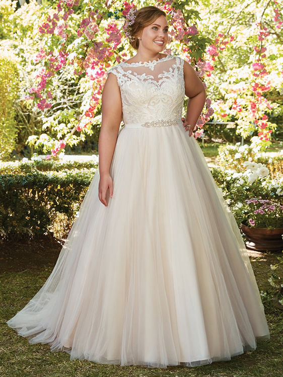 Rebecca Ingram Wedding  Dress  Carrie 7RS297 Plus  Main