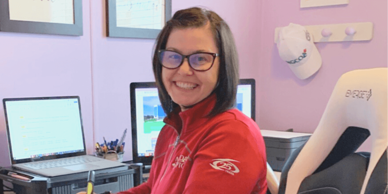 Gloria Hammond, director