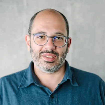 Panos Papadopoulos headshot