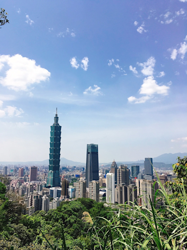 Elephant Mountain Hiking Trail: A Must-Visit for Stunning Taipei Views