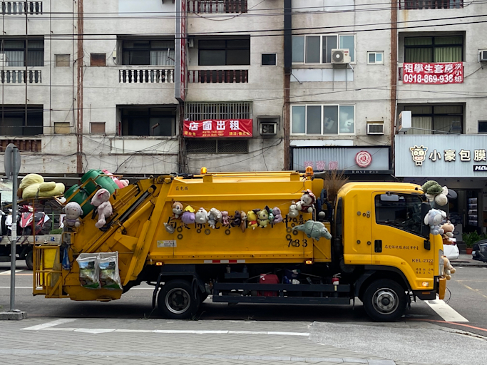 Taiwan’s “No Garbage on the Ground” Policy Explained: A Unique Approach to Waste Management for Visitors