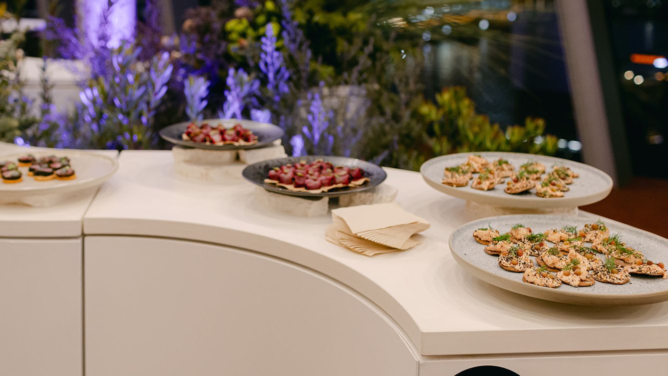 article_why-geelongs-waterfront-is made-for-your-next-gala-or-cocktail_image-5