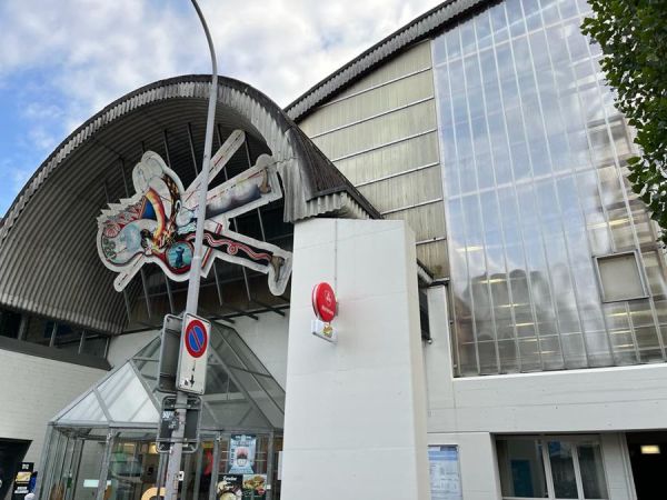 Ice Skating in Oerlikon