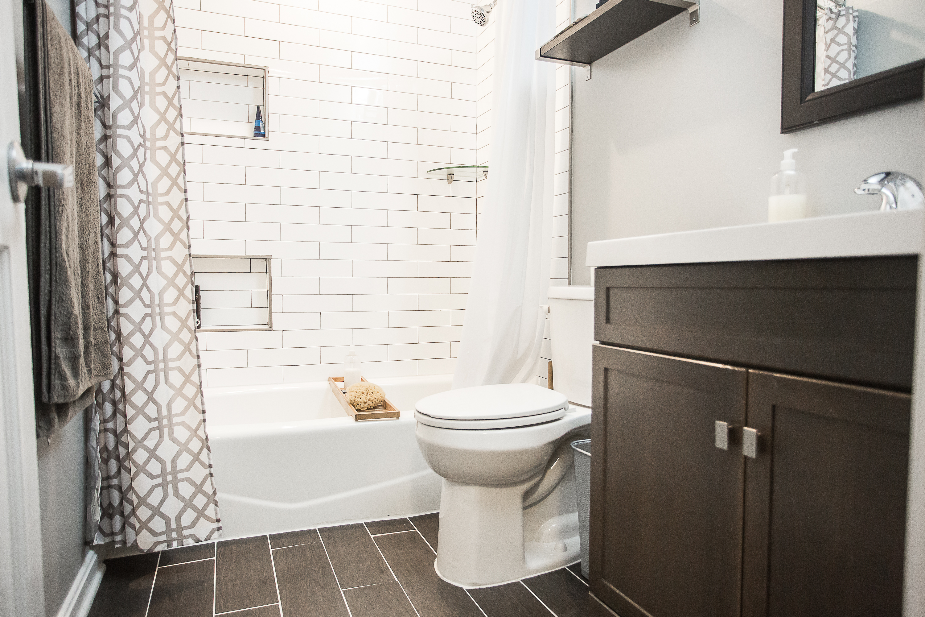 two-and-a-half-bathrooms-after-guest-bathroom