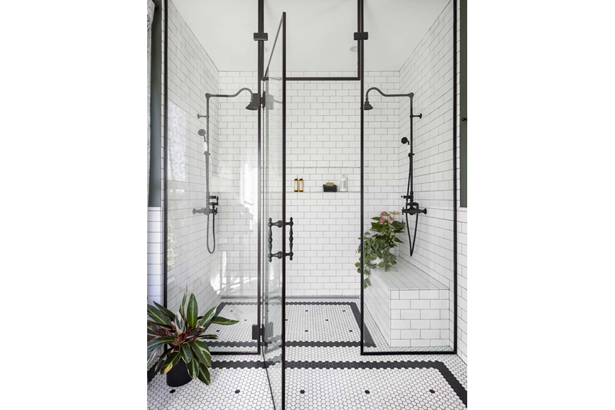 Curbless Walk-In Shower
