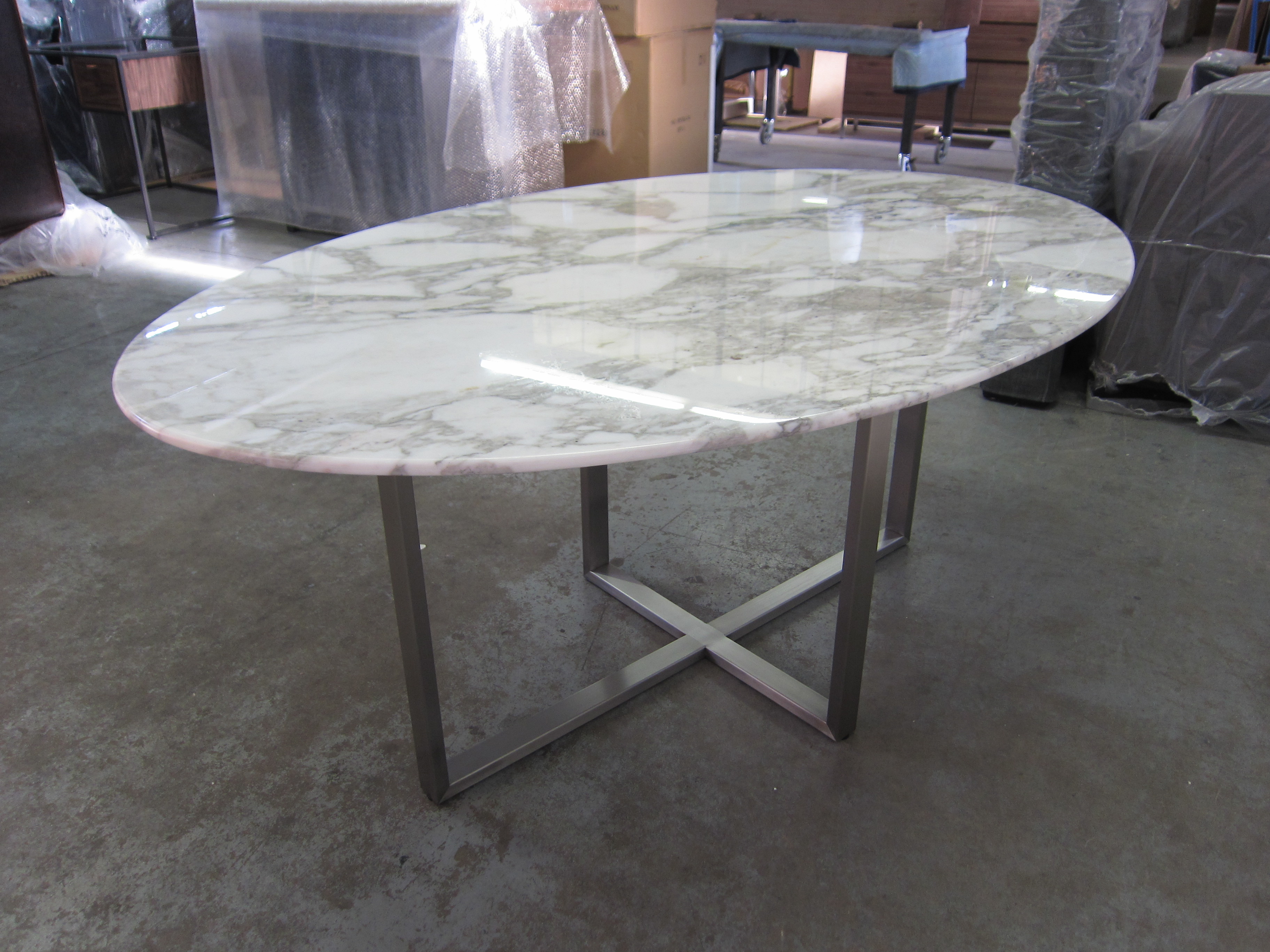 Round Dining Table Stylegarage