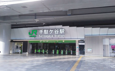 神宮外苑の大銀杏と新国立競技場をめぐる秋の贅沢散策ツアー｜青山の鮨処ランチ【 11/12｜11/20 】