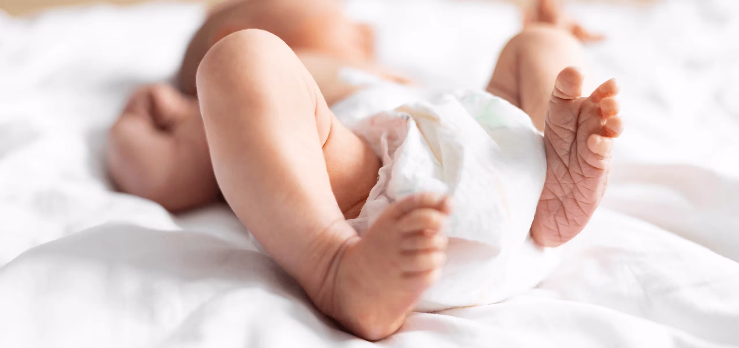 Cuidados com o Cordão Umbilical ao trocar as fraldas do bebê