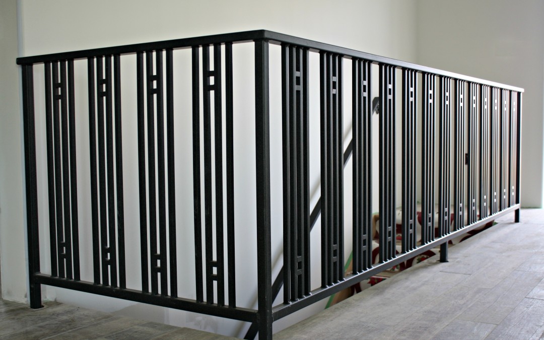 Metal-Railing2-e1448052054861-1080x675
