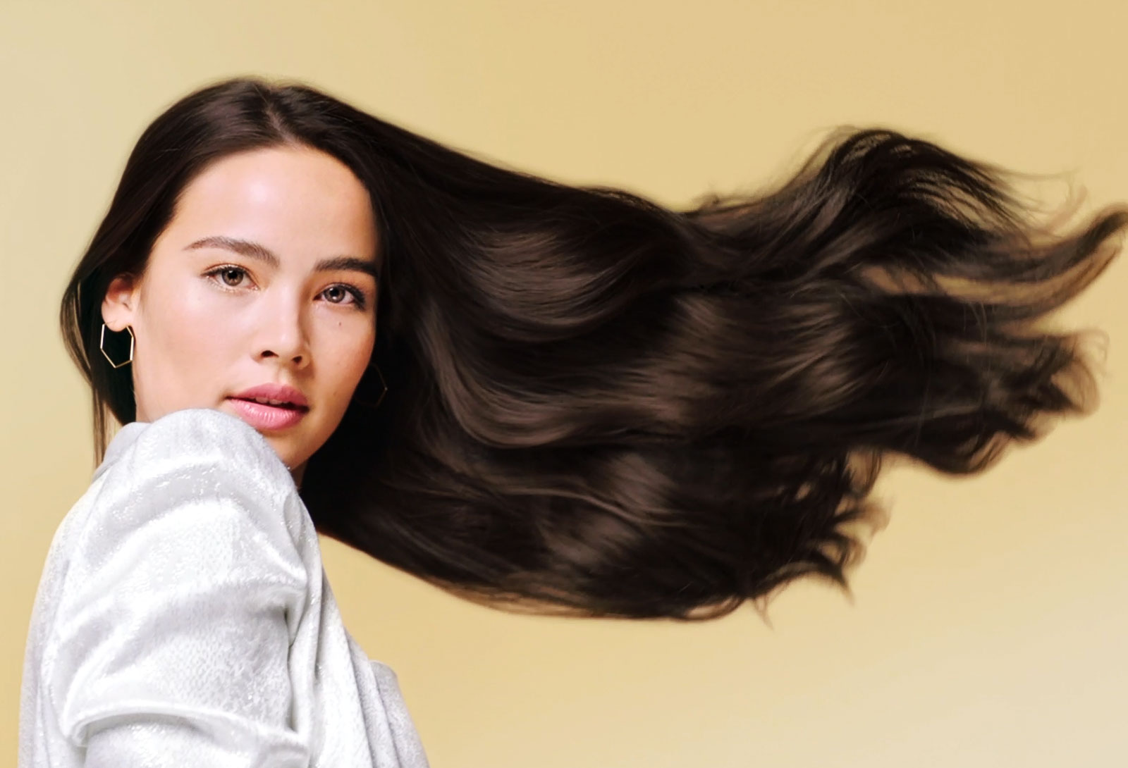 Collagen và 3 “phép màu” giúp hồi sinh mái tóc bạn